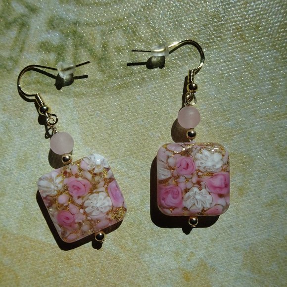 Handmade Murano millefiori lace and roses earrings - Picture 3 of 5